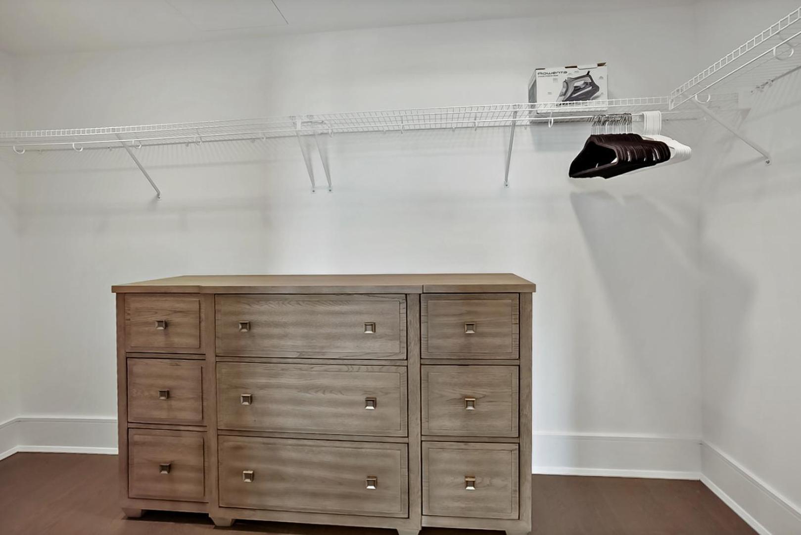 Pure Voyage Shaw Aparthotel Вашингтон Екстериор снимка